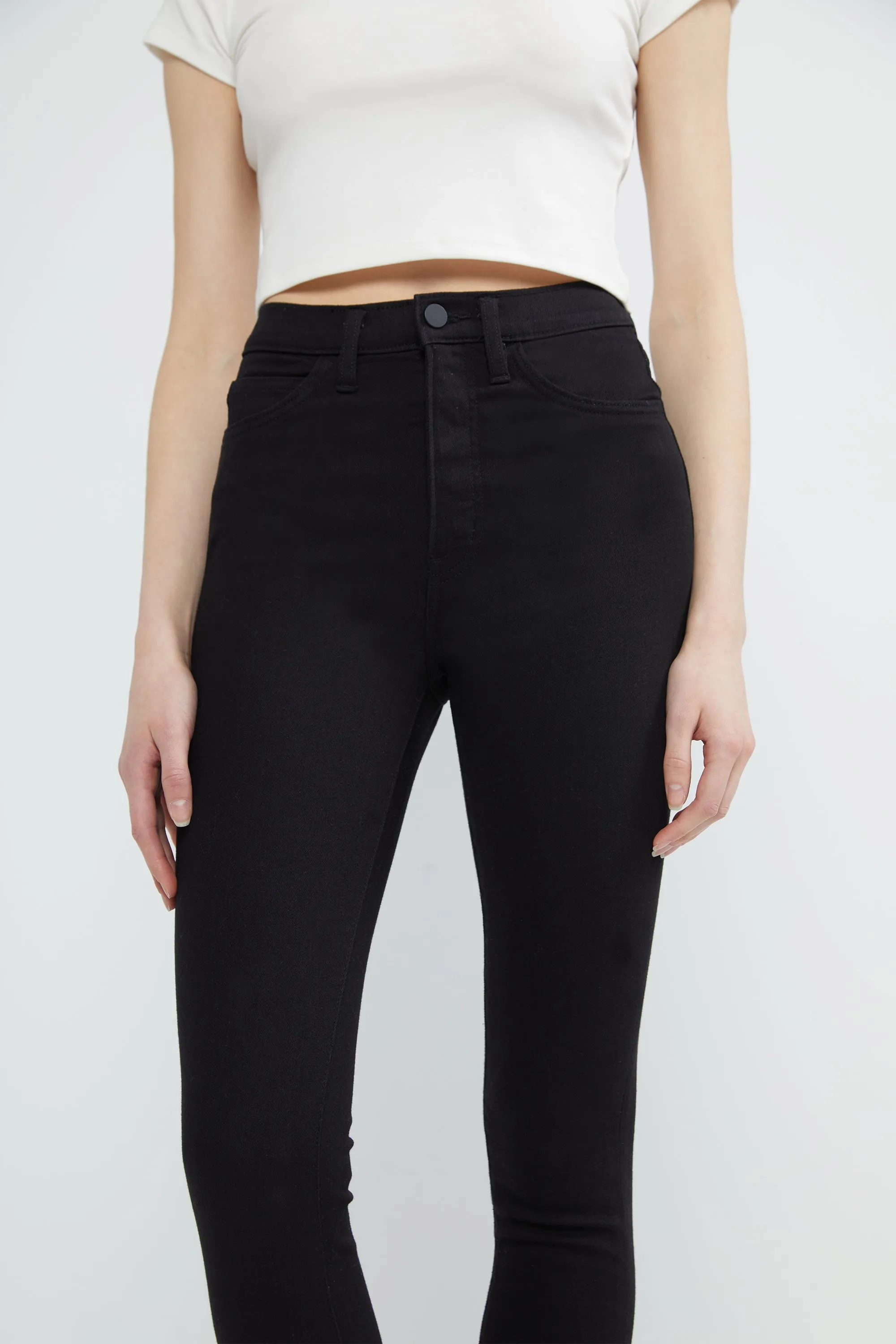 BLACK SLIM FIT JEAN