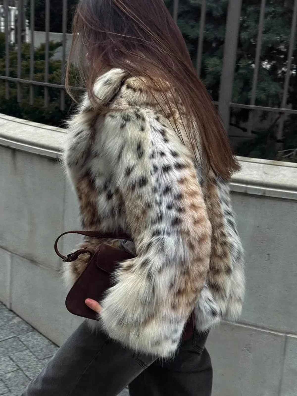 Cropped Leopard Faux Fur Jacket