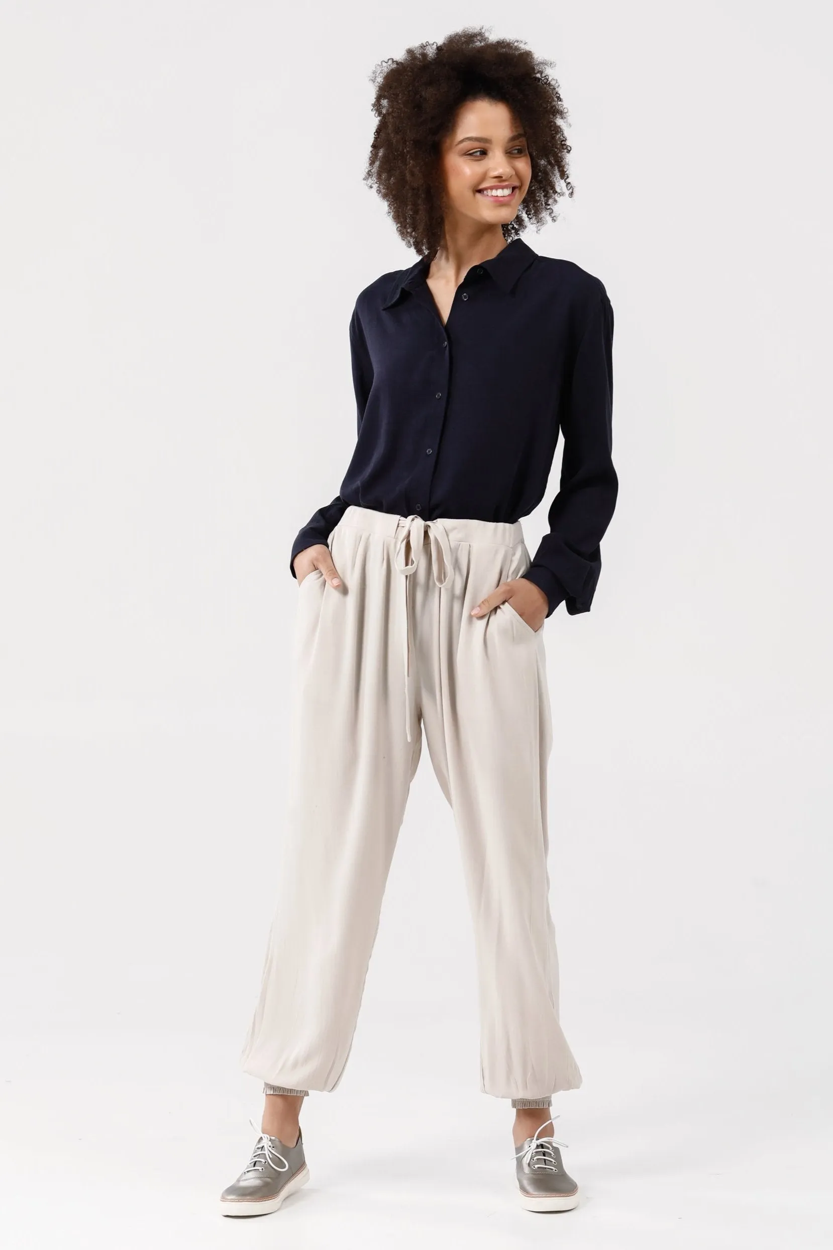 Fossick Pants in Ecru Tencel