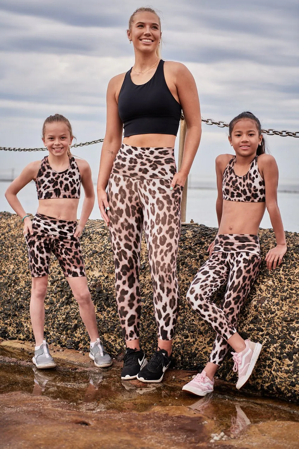 Girls Sports Bra - Roar