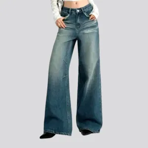 High rise flared 90s women's jeans