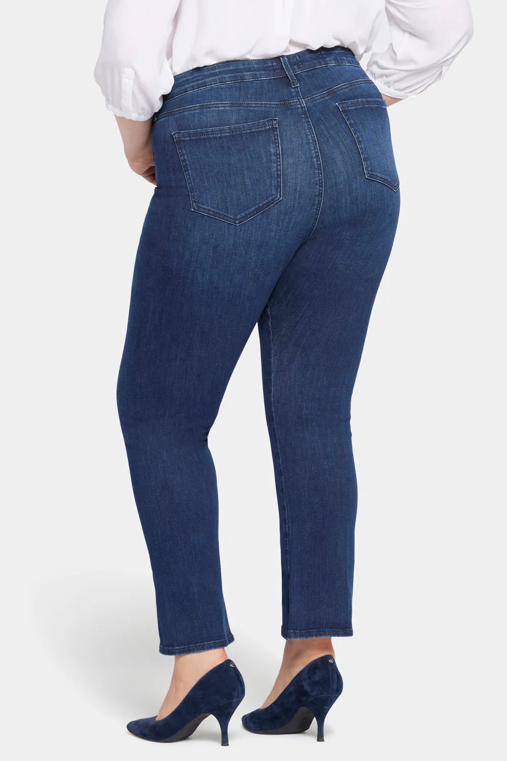 Le Silhouette Slim Bootcut Jeans In Petite Plus Size - Marvelous