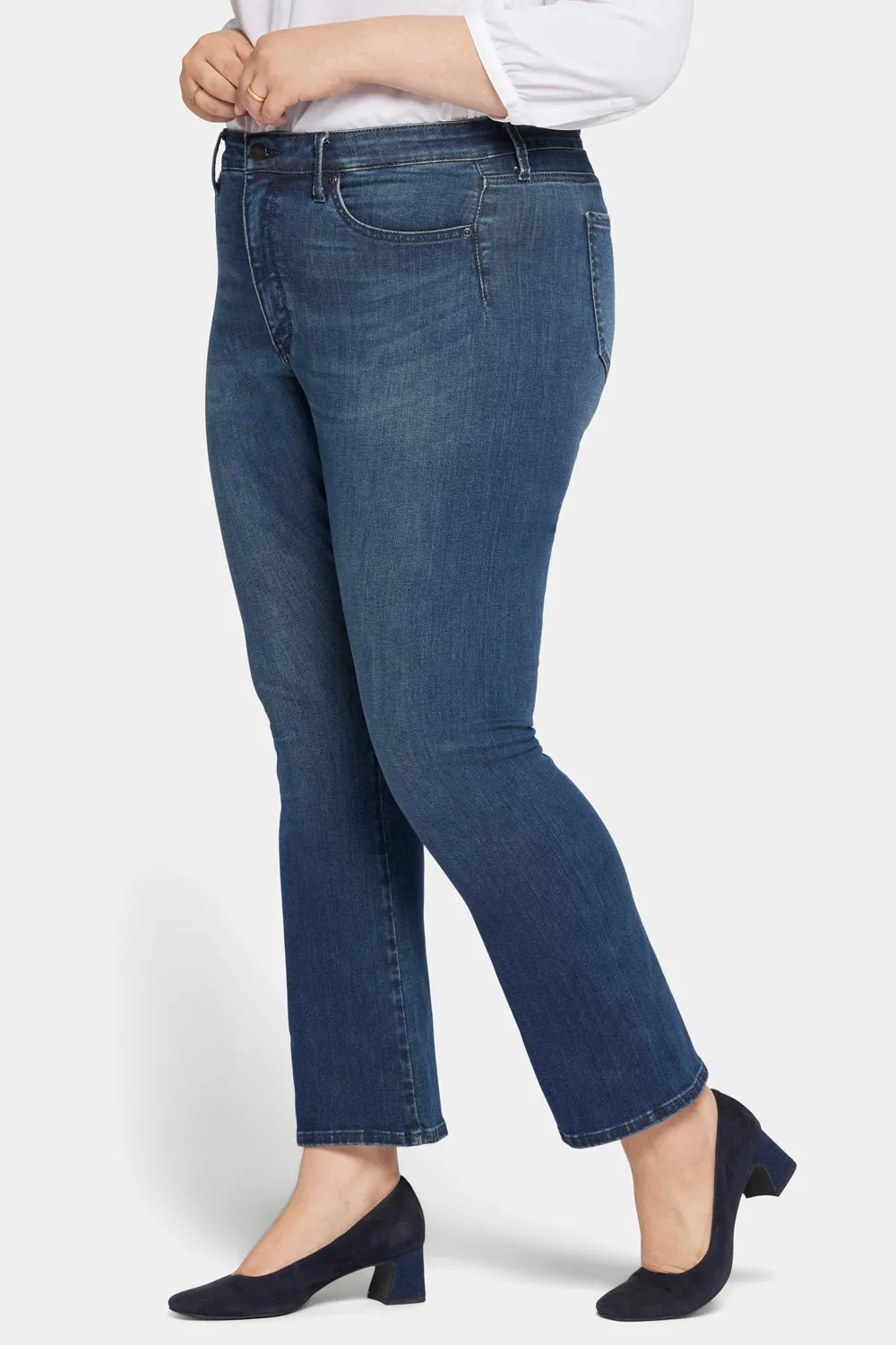 Le Silhouette Slim Bootcut Jeans In Petite Plus Size - Precious