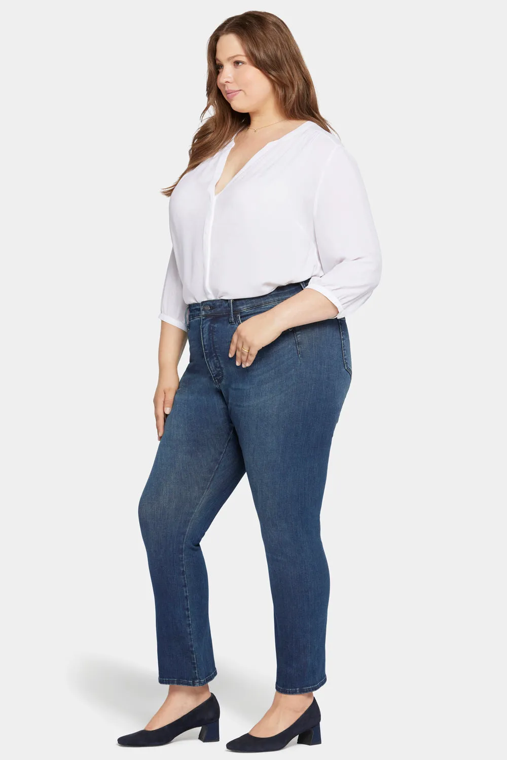 Le Silhouette Slim Bootcut Jeans In Petite Plus Size - Precious