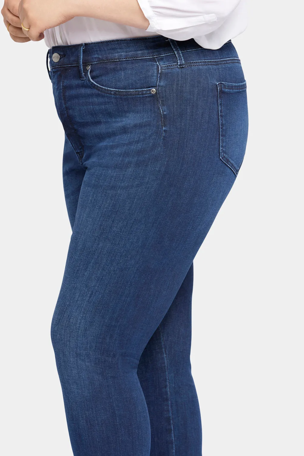 Le Silhouette Slim Bootcut Jeans In Plus Size - Marvelous