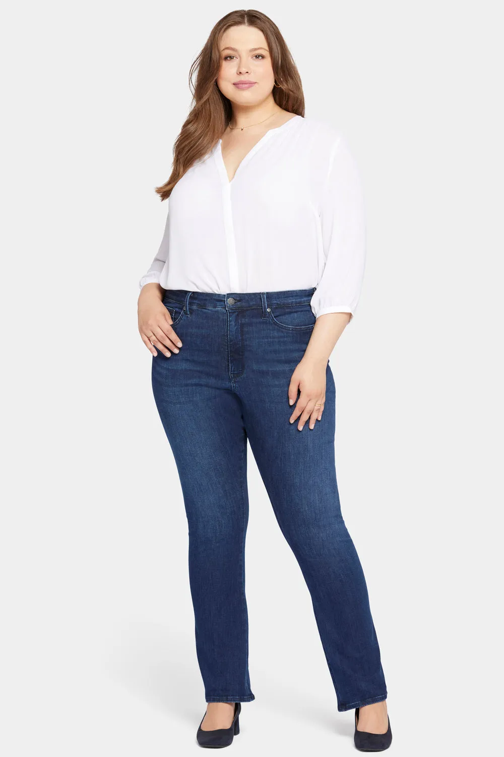 Le Silhouette Slim Bootcut Jeans In Plus Size - Marvelous