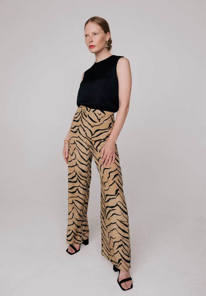 Leon Wide Leg Tiger Print Trouser In Brown