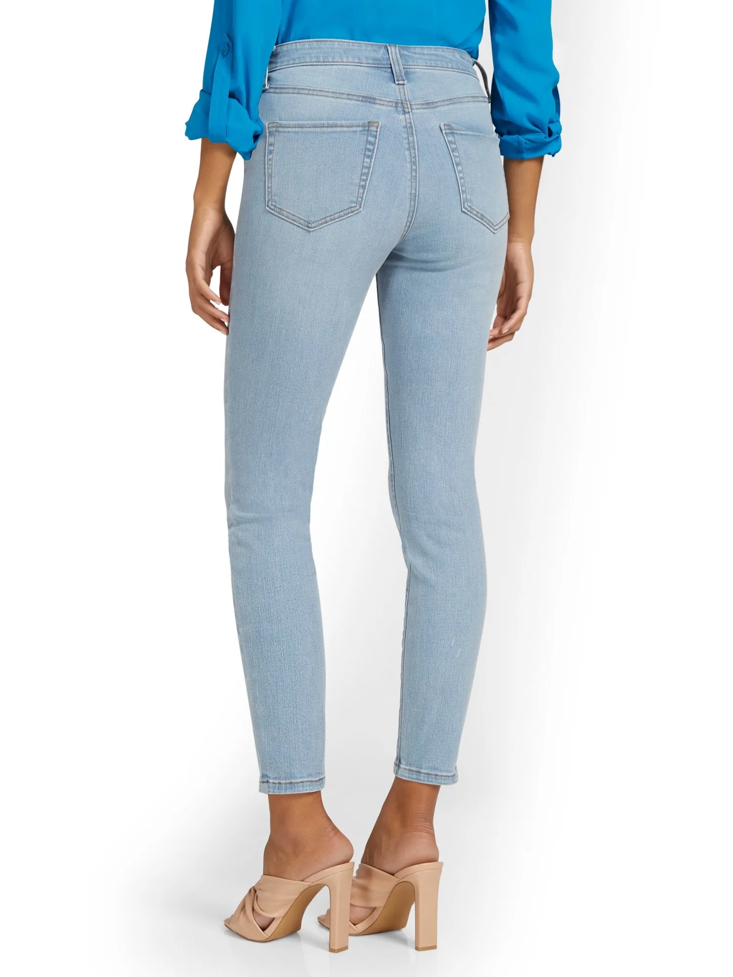 Petite Lexi Mid-Rise Super-Skinny Ankle Jeans - Light Wash