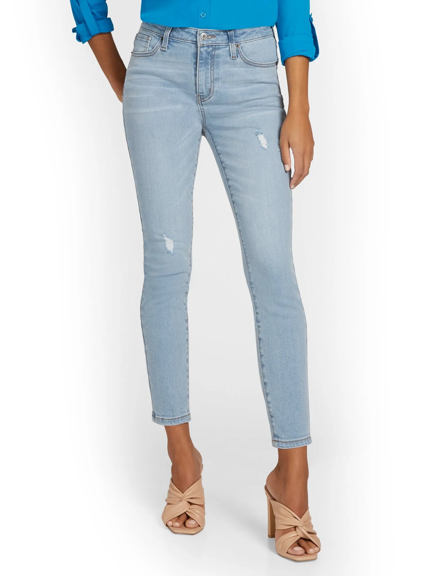 Petite Lexi Mid-Rise Super-Skinny Ankle Jeans - Light Wash