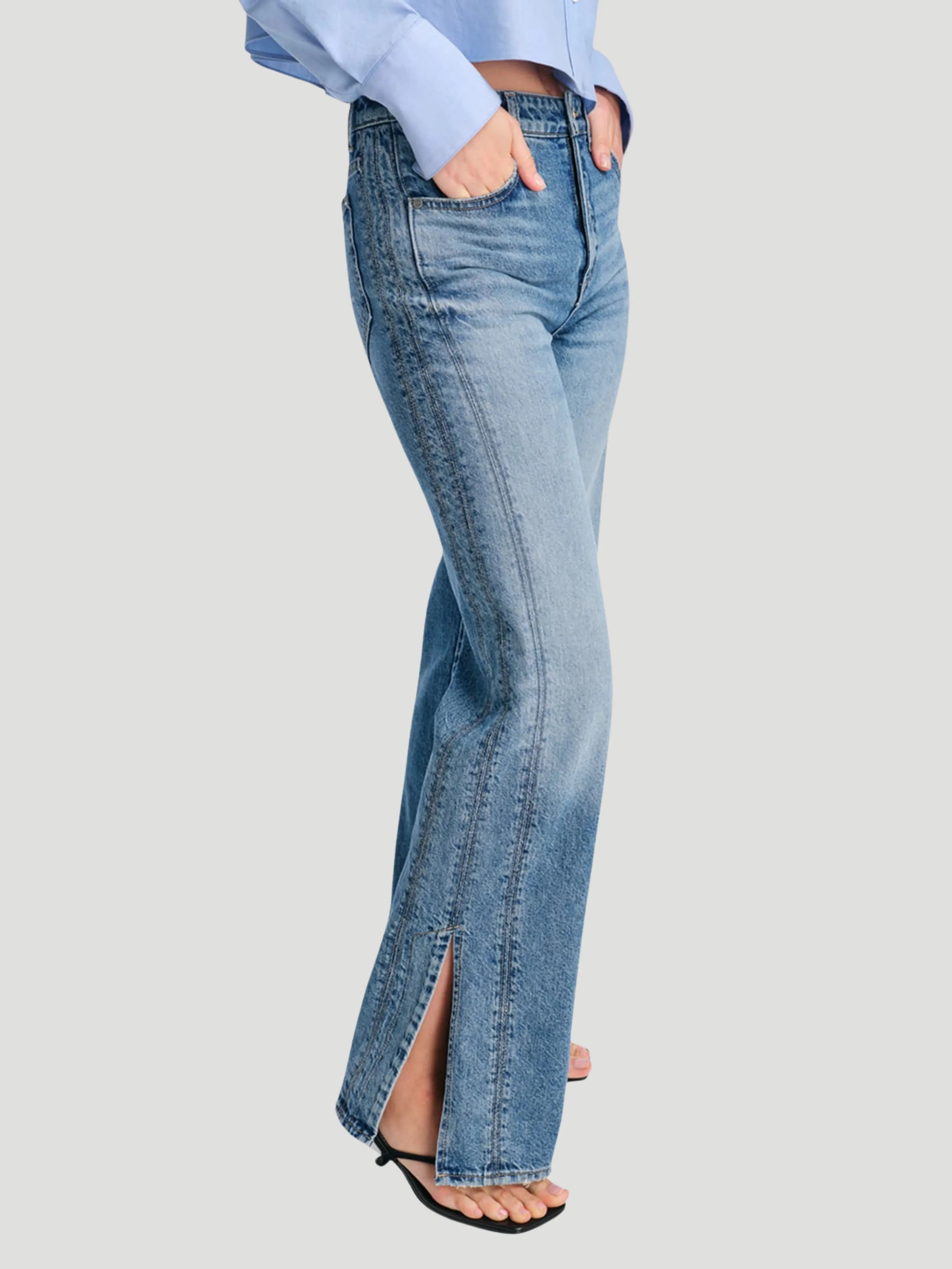 Tangled Up In Blue Wide Leg Jeans in Vintage Wash