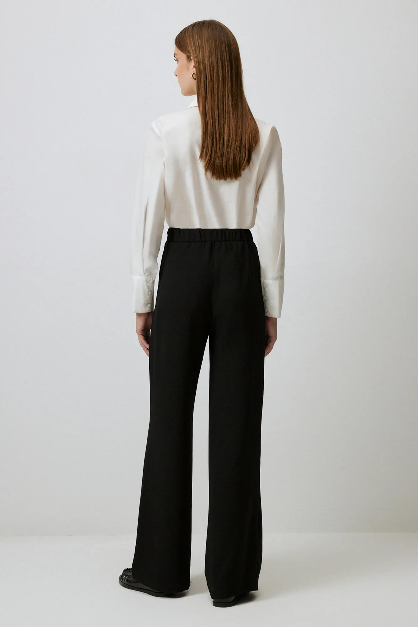 WIDE LEG CREPE TROUSERS WITH SIDE ZIPPER