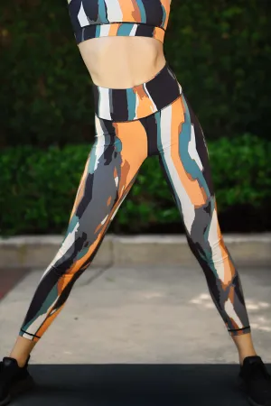 Work of Art Printed Active Leggings